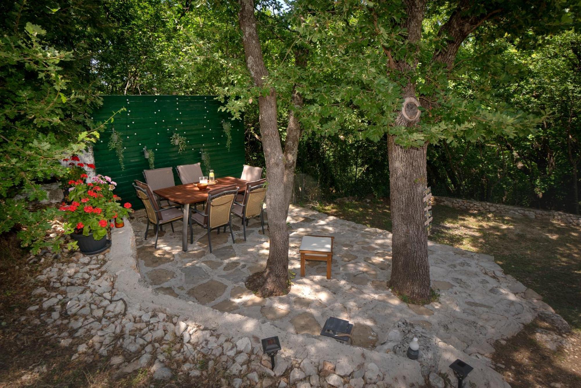 Apartments Srdanovic Omiš Exteriér fotografie